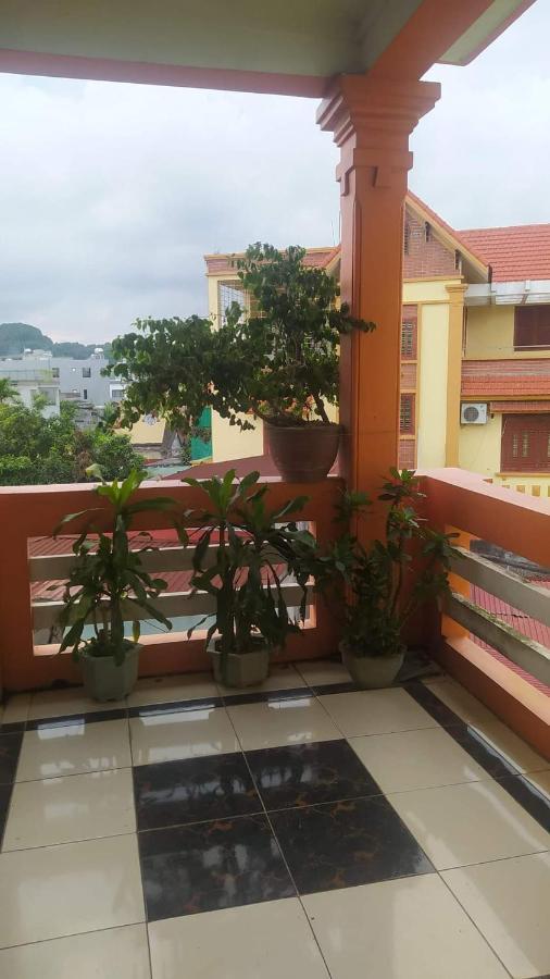 Bed and Breakfast Nha Nghi Thien Trang Kien An Exterior foto